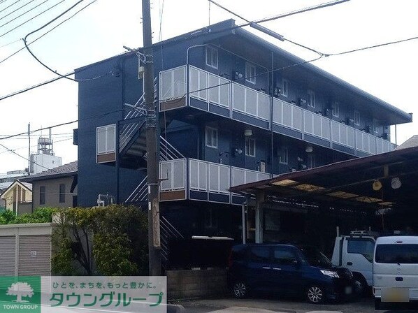 レオパレスヴェストの物件外観写真